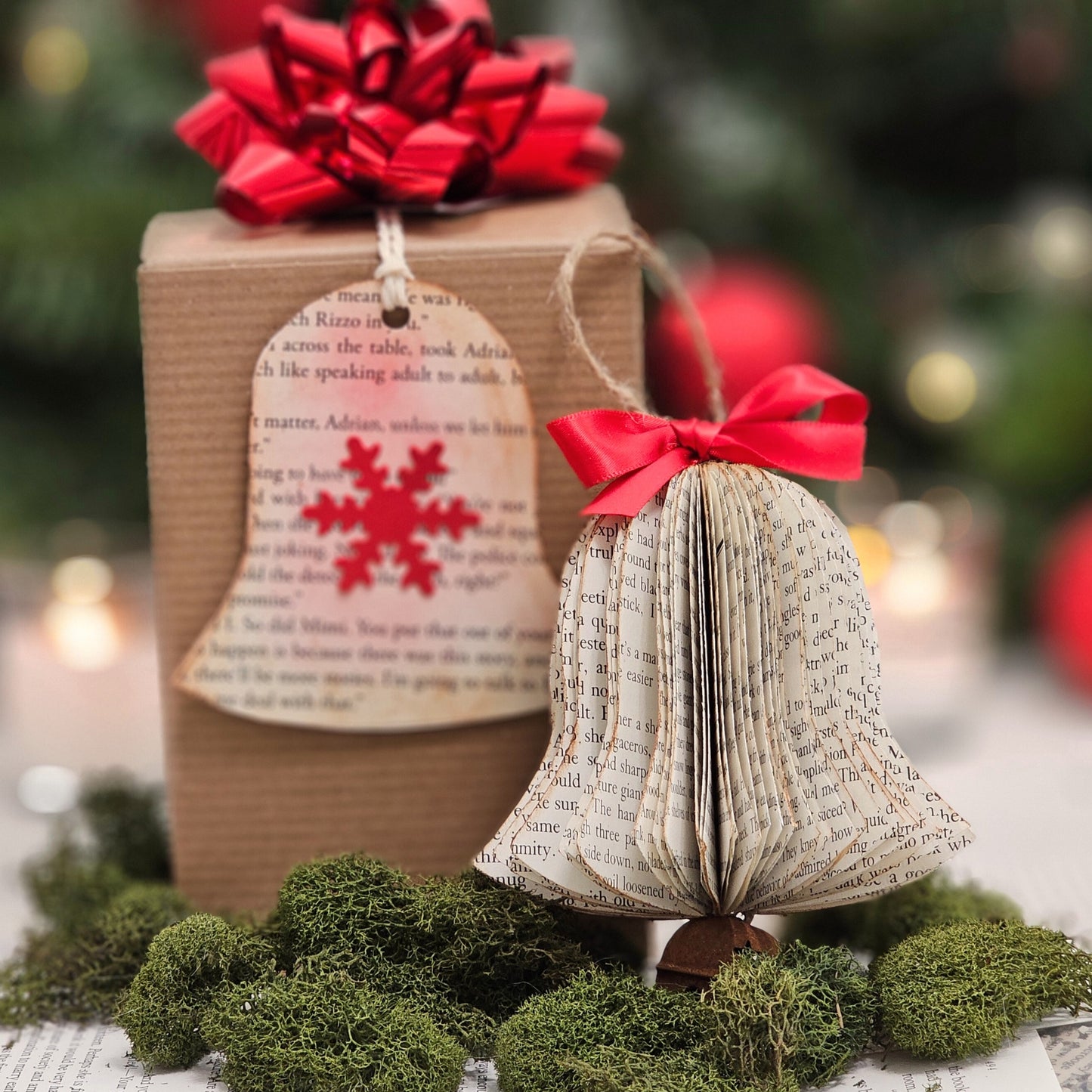 Bell shaped ornament made from book pages. Comes with a gift box, bow and gift tag.
