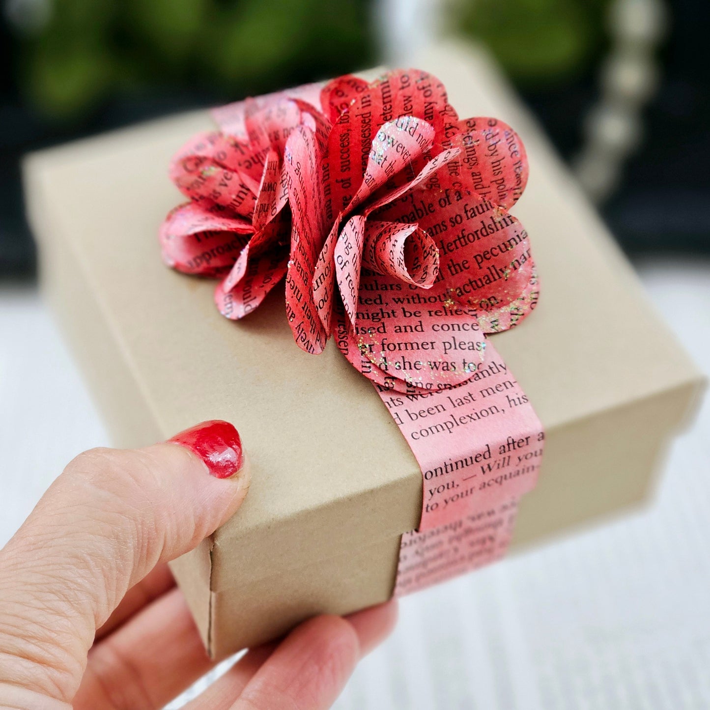 Red Rose Bookish Gift Box