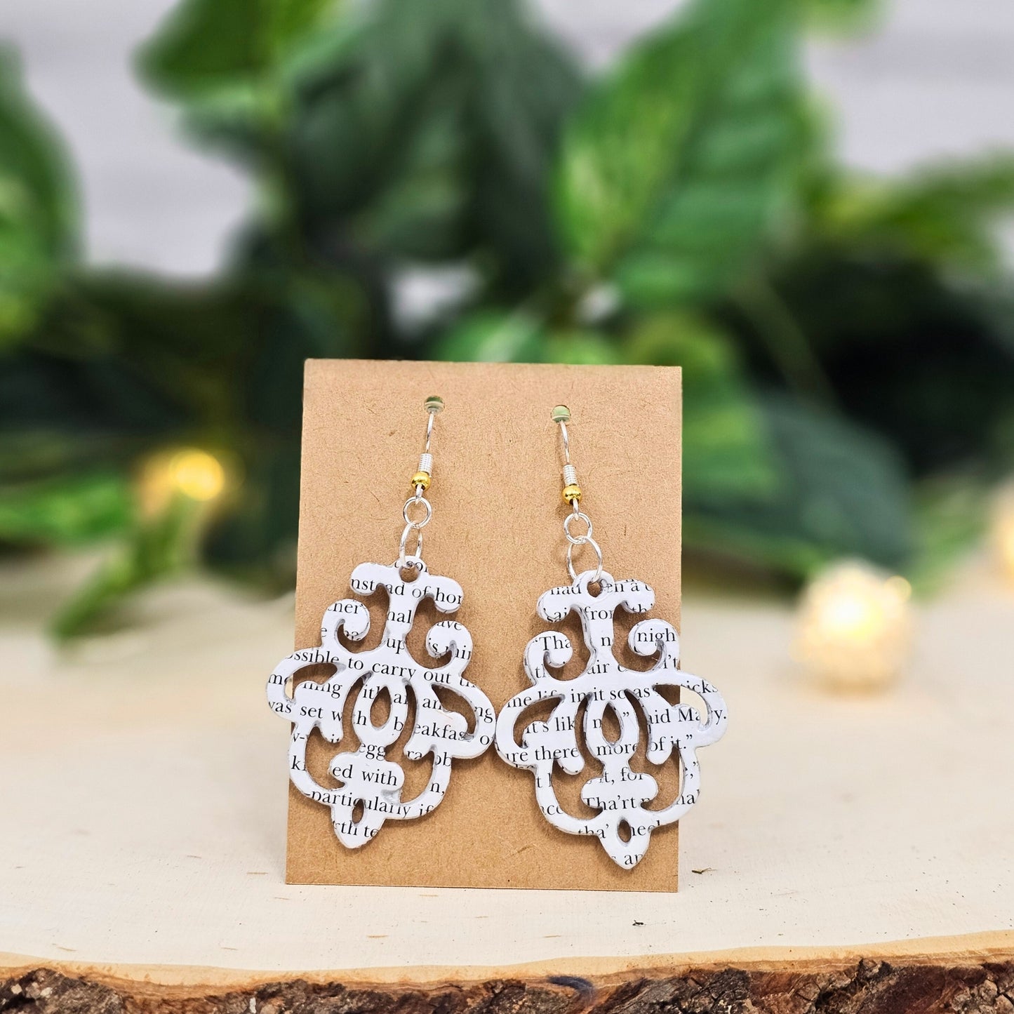 Stencil design is reminsicent of a chandelier.  An elegant piece of statment jewelry.