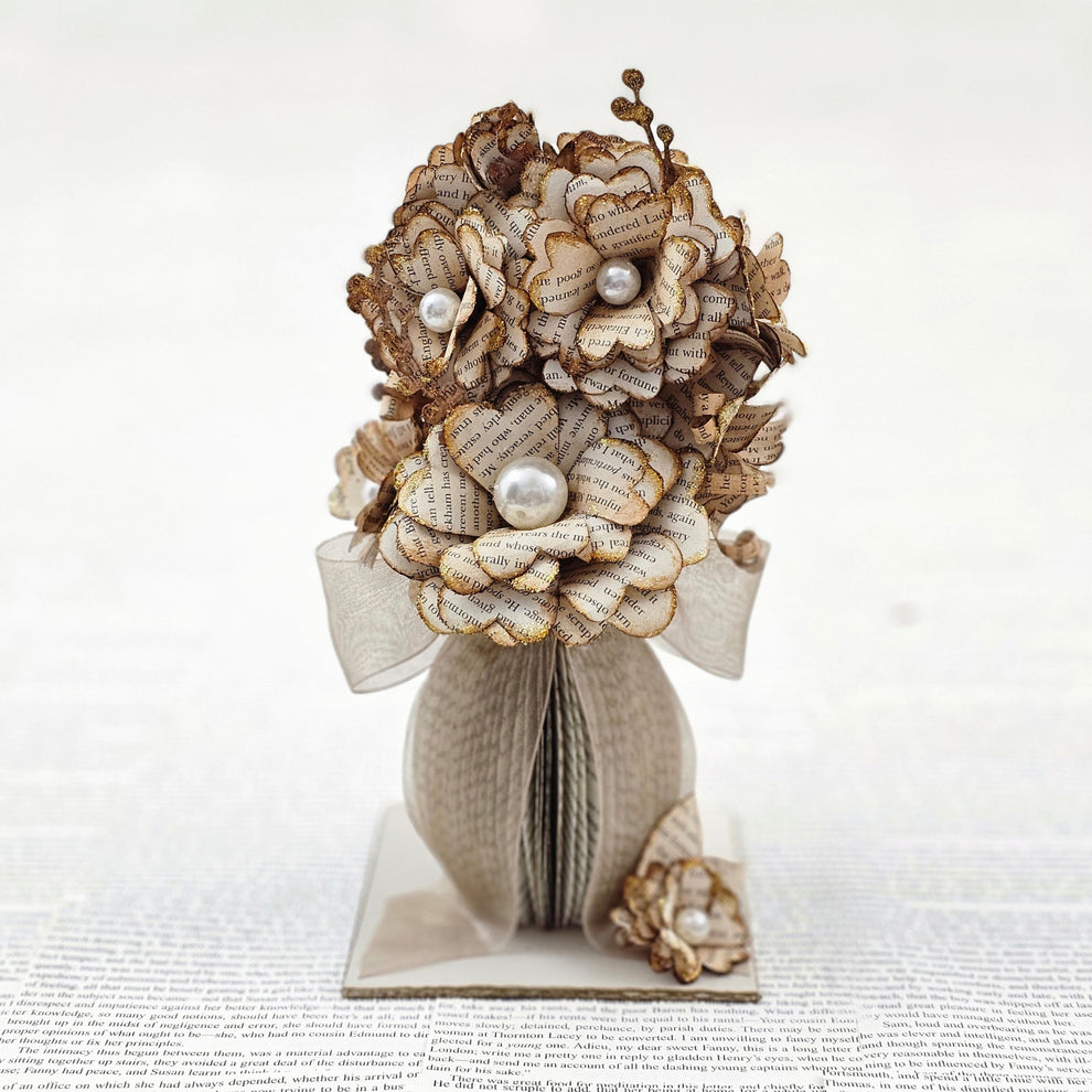 Vintage Book Page Flower Bouquet – Court Street Journals